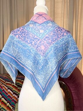 80s Bandanna Print Scarf